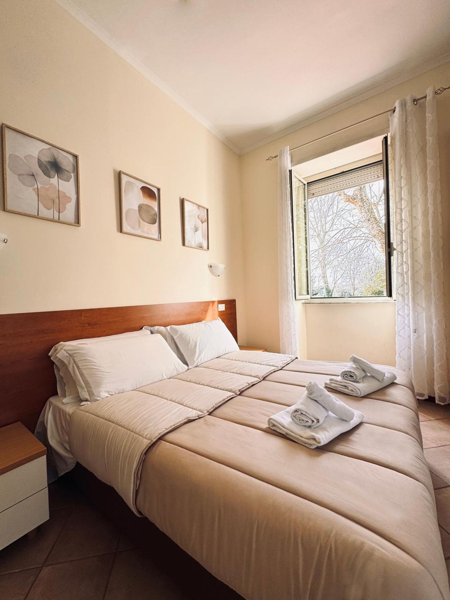 Hotel Villa Robinia Genzano di Roma Ngoại thất bức ảnh